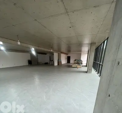 Showroom for Rent in Tabarja