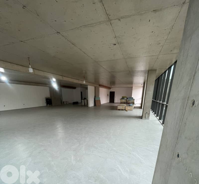 Showroom for Rent in Tabarja 0