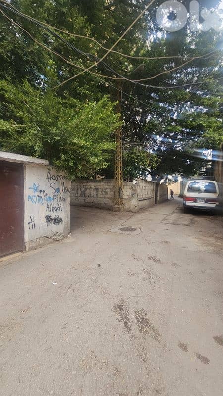 للبيع أرض في حارة حريك الضاحية الجنوبية 0