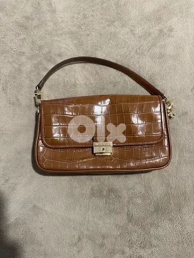 Michael Kors Croc-Embossed Leather Shoulder Bag – Brown