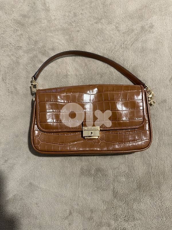 Michael Kors Croc-Embossed Leather Shoulder Bag – Brown 0