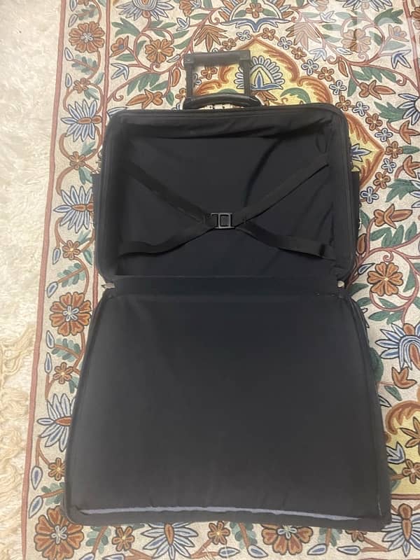 Travel Hand bag Pierre Garden 3