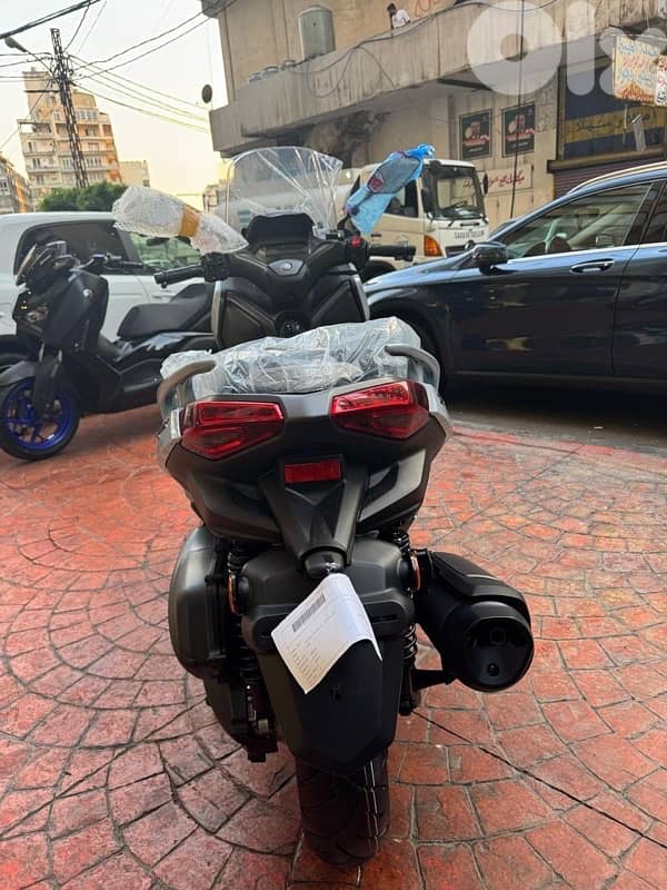 yamaha Xmax 250 Cc okm 2025 4900$ 2