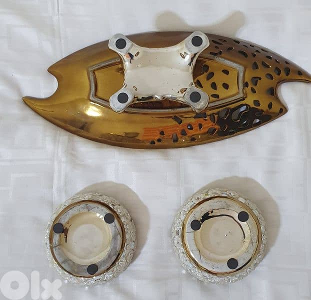 Golden Cake plate or fruit basket and 2 Ashtrey  13$ beyrout ashrafiye 4