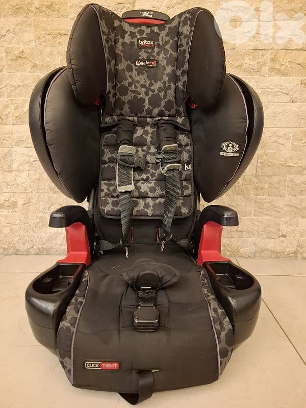Britax Pinnacle ClickTight Harness-2-Booster Car Seat  /5$delivery 0