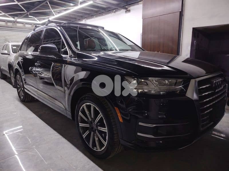 Audi Q7 2017 0