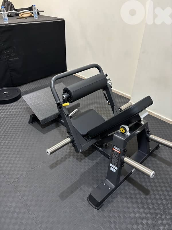 Hip Thrust (Imported) 4