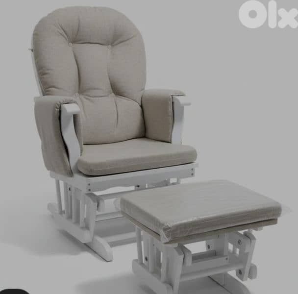 Nursing chair like new from Le bouquet 0