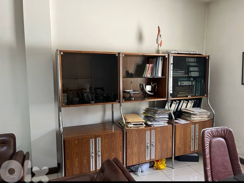 Office furniture 1
