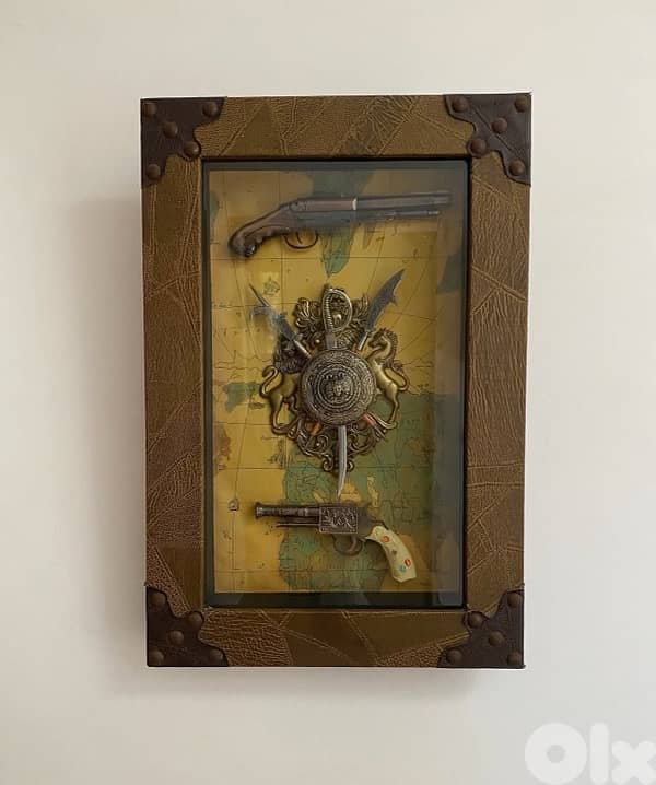 Vintage Style Wall Art Frame – Antique Weapons & World Map Design 0