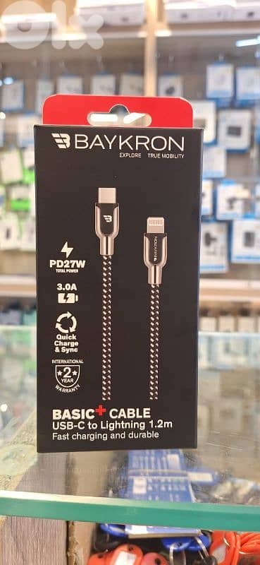 BAYKRON BASIC + CABLE USB-C TO LIGHTNING 1.2M 27W PD 3A 0
