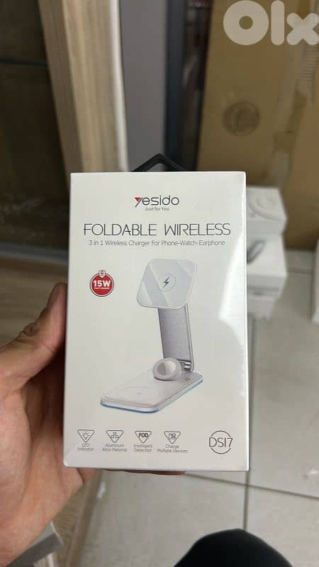 Yesido foldable wireless 3 in 1 wireless charger 0