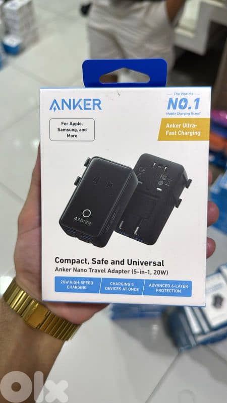 Anker Nano travel adapter 5 in 1 20w 0