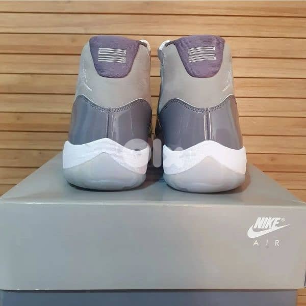 Air Jordan 11 "Cool Grey" 3