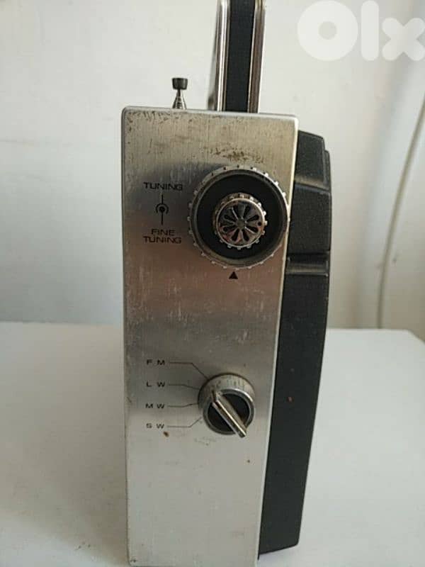 Vintage Silvano - Not Negotiable 3