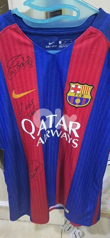 FC Barcelona T-Shirt signed