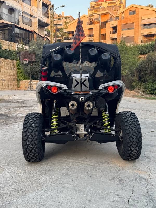 Can-am 2016 1000 turbo 1