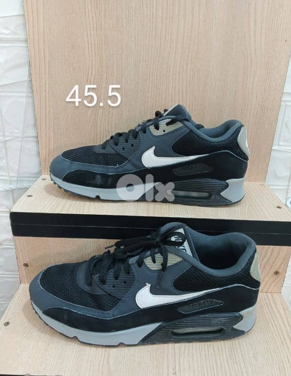 Nike shoes size 45.5 0