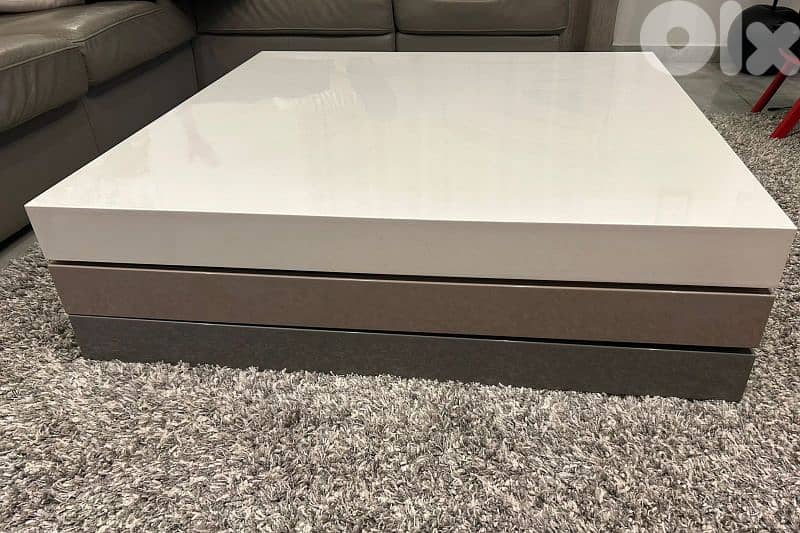 Modern coffee table 0