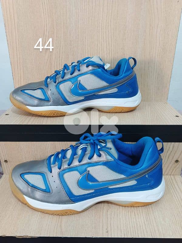 Nike shoes size 44 0