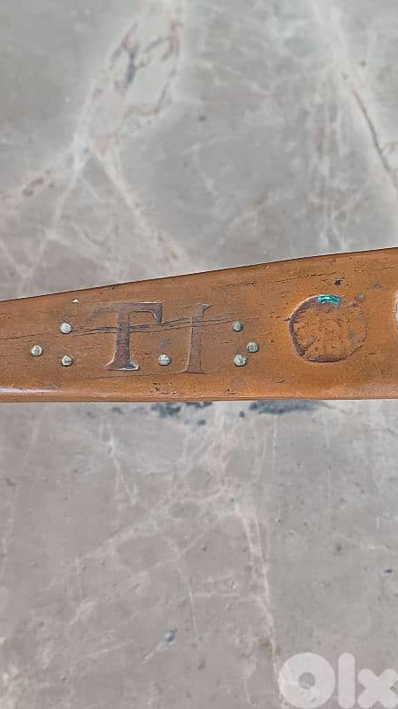 antique 6