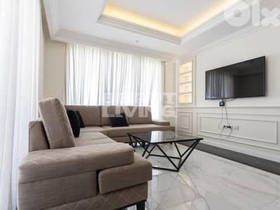 High End | Pool & Spa | Security | Prime Location