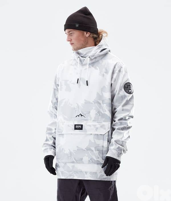 Ski / Snowboard Jackets (check the seller ads for detailed prices) 0