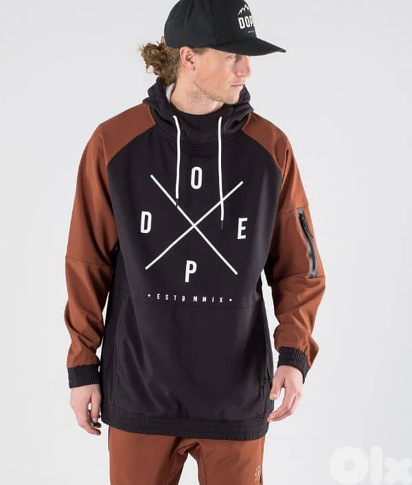 Ski / Snowboard Jackets (check the seller ads for detailed prices) 1