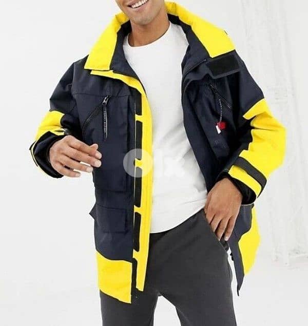 Ski / Snowboard Jackets (check the seller ads for detailed prices) 9