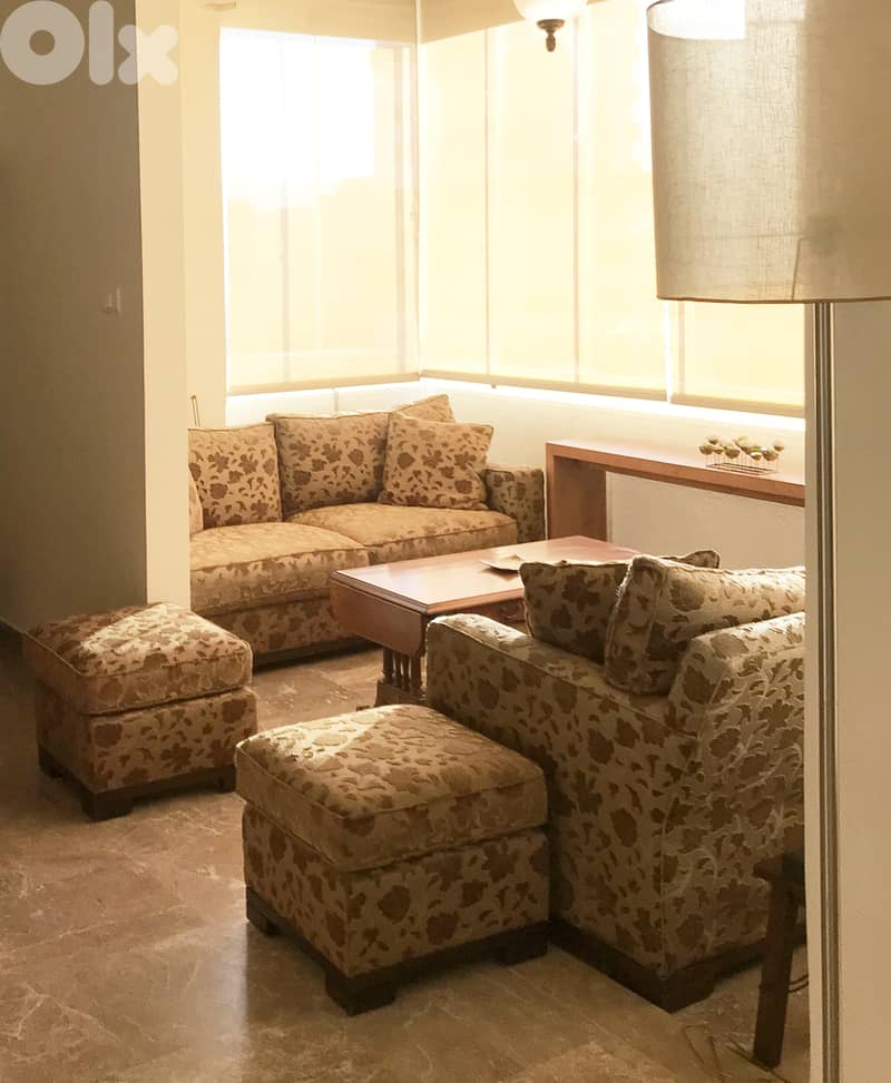 Sitting room 0