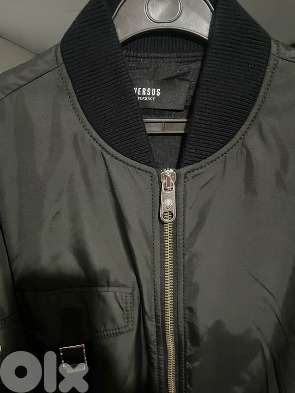 Versace versus 10