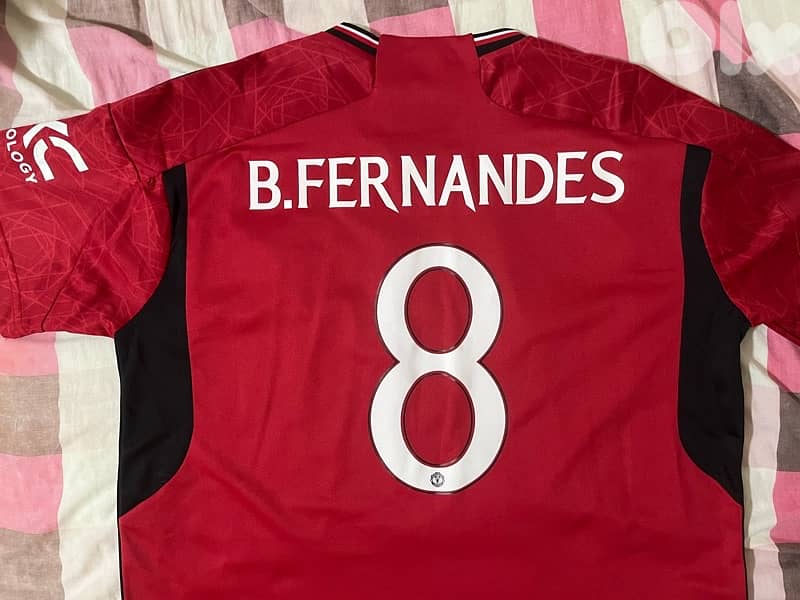 Bruno Fernandes Manchester United home adidas kit 0