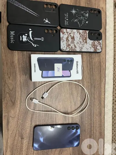 sumsung a15 4gمع كل غراضو بس ب١٠٠ دولار متل الجديد موديل ٢٠٢٥