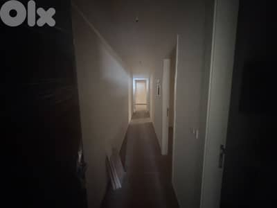 Apartment for Sale In Qornet El Hamra  شقة للبيع في قرنة الحمراء