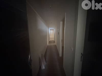 Apartment for Sale In Qornet El Hamra  شقة للبيع في قرنة الحمراء