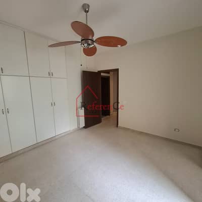 Apartment with sea and mountain view in ain saadeشقة كبيرة مع منظر بحر
