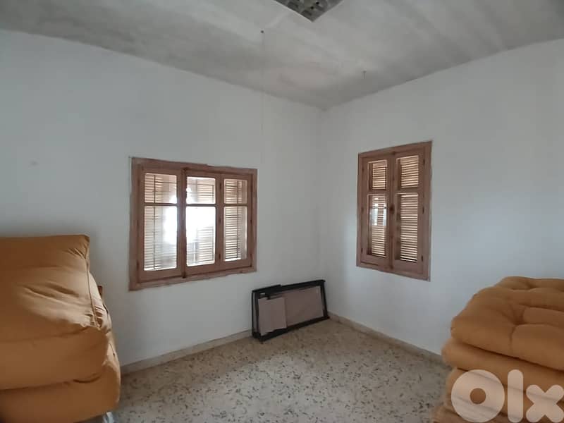 L19155 - Land With Old House For Sale in Beit Chabeb 1