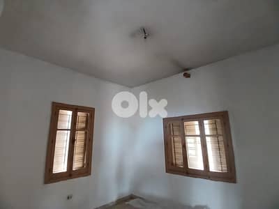 L19155 - Land With Old House For Sale in Beit Chabeb