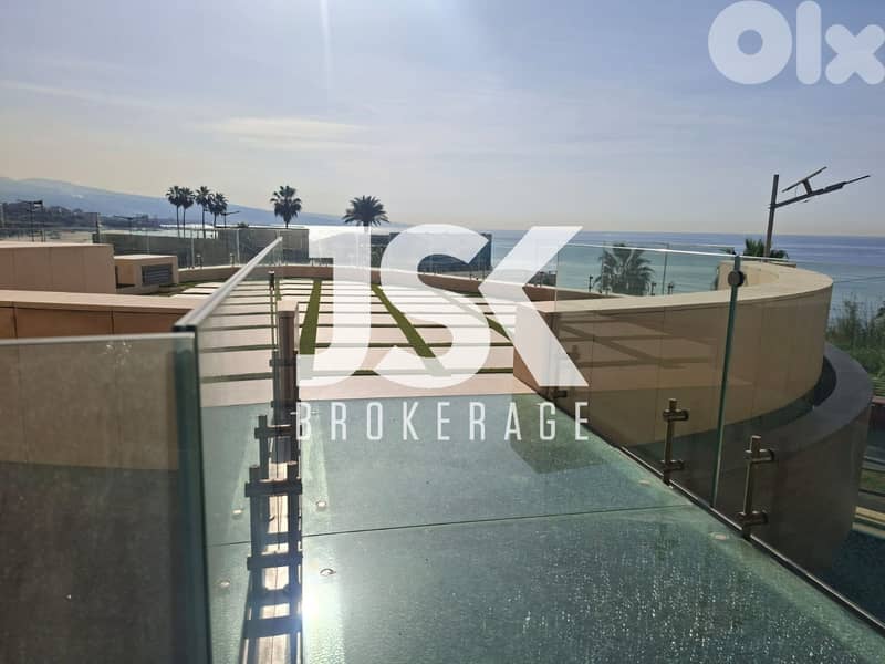 L19981 - High-End Apartment with Terrace & Sea View in Raouche 0