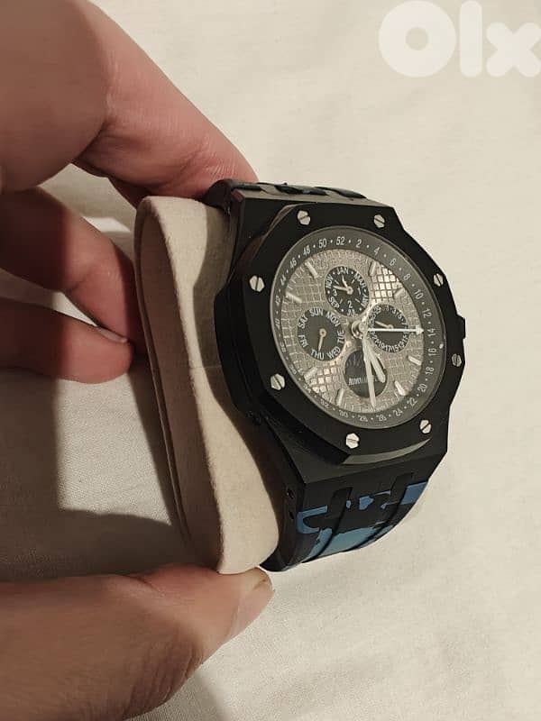 custom watch, based on AP 4
