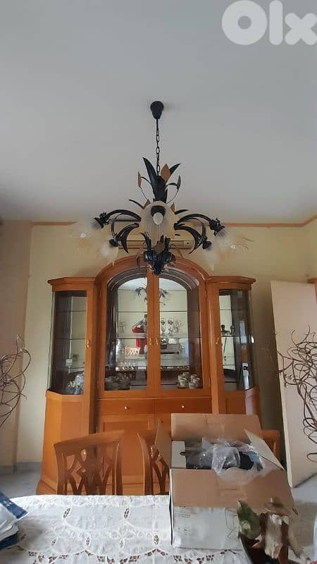 FER forge tables and chandeliers 0