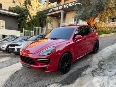 PORSCHE CAYENNE GTS 2014