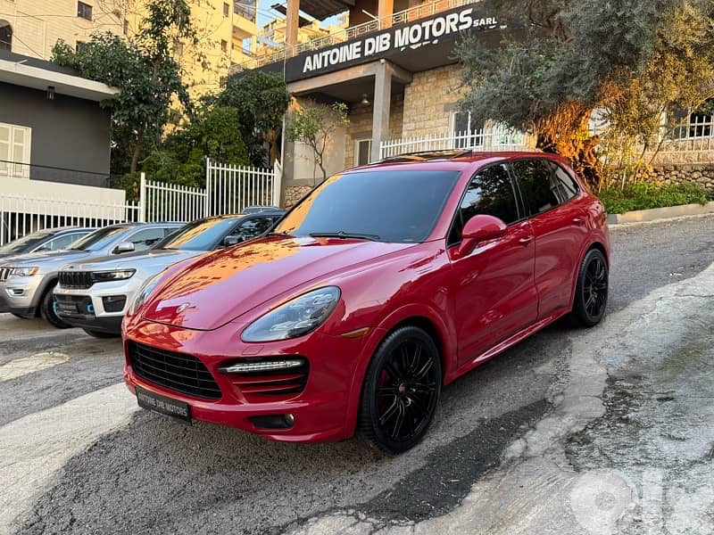 PORSCHE CAYENNE GTS 2014 0