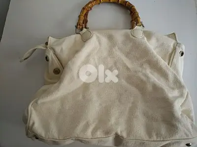 Vintage André handbag (Made in France) - Not Negotiable