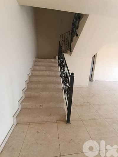 Duplex Apartment for sale $400,000 شقة دوبلكس للبيع في مار روكز