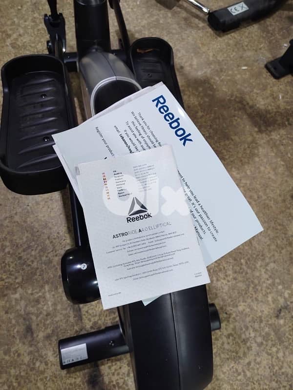 Elliptical reebok new open box heavy duty very good condition 5