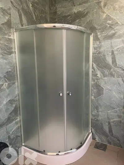 Full shower and panel