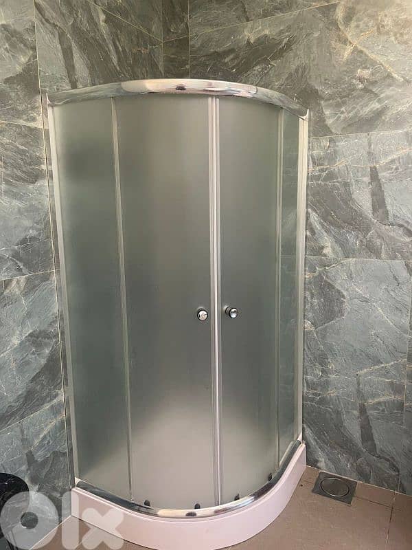 Full shower and panel 0