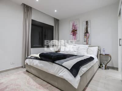 Amazing Apartment | Prime Location | Sea View
