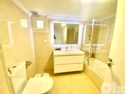 Badaro/ Spacious Luxury Apartment for Rent - بدارو/ شقة فاخرة  للإيجار
